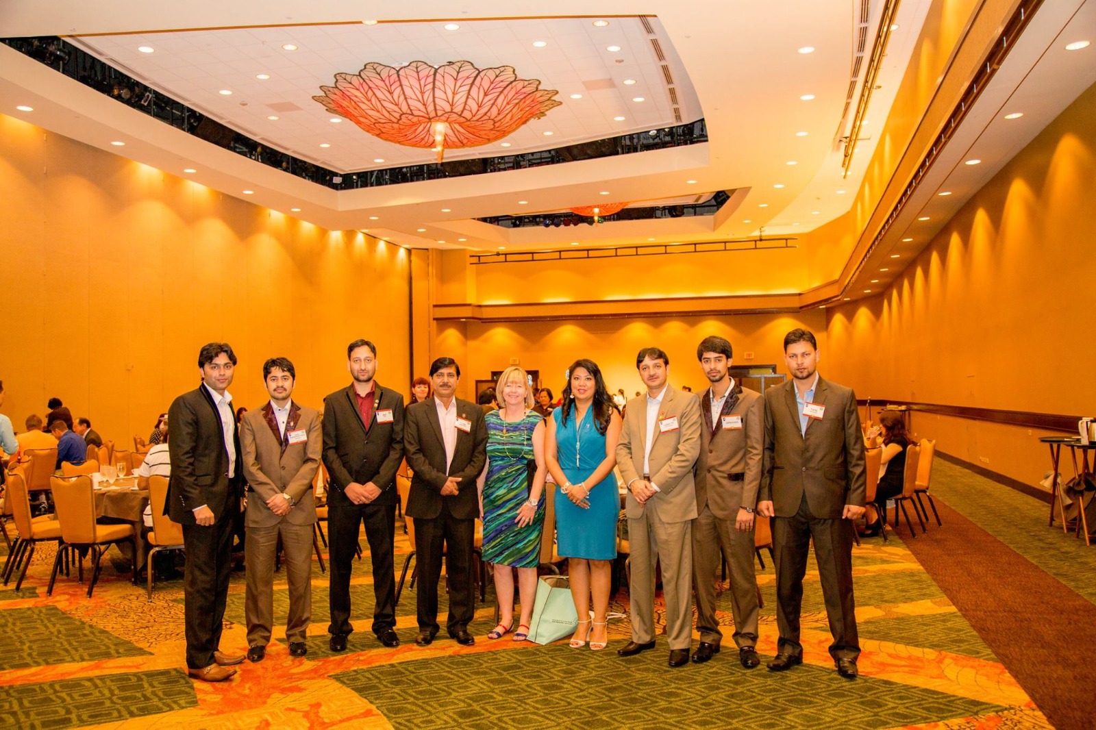 Leo conference floor